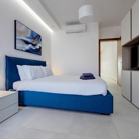 Deluxe Apartment With Valletta And Harbour Views Sliema Exterior photo