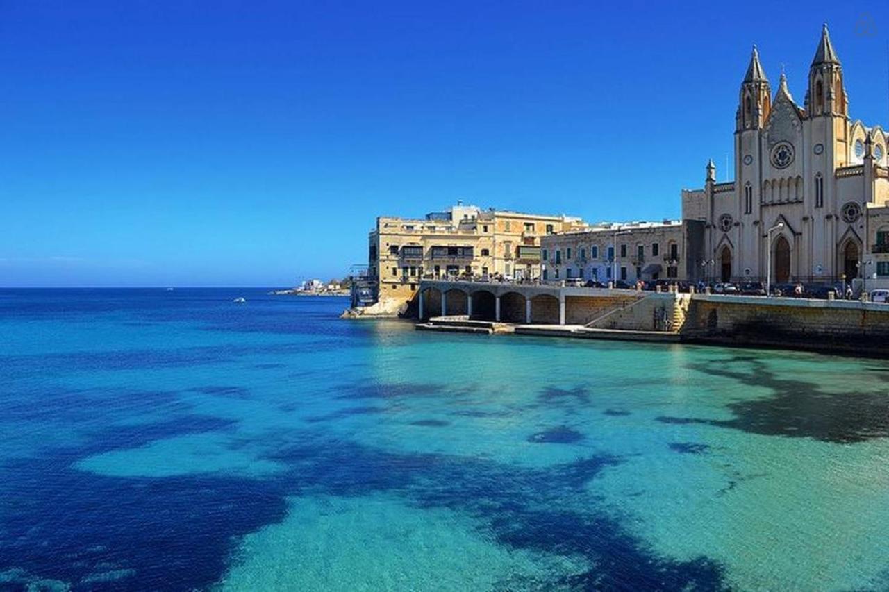 Deluxe Apartment With Valletta And Harbour Views Sliema Exterior photo